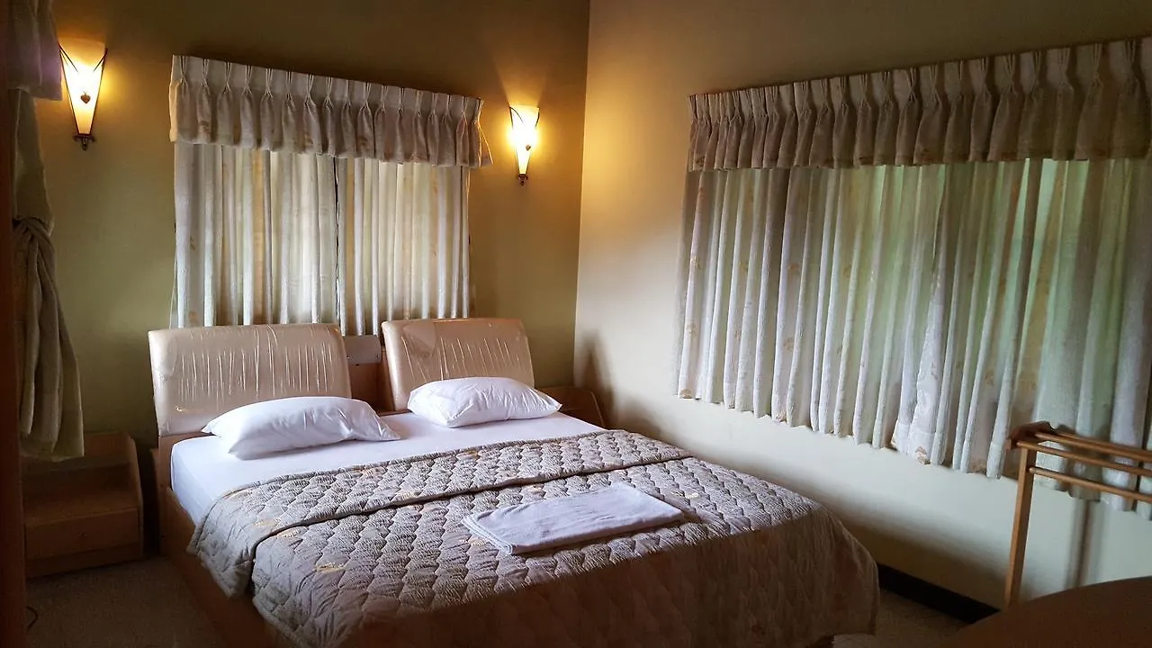 Breeze Villa Канди Шри-Ланка